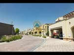 2 bedrooms Villa in Mirdif, UAE No. 8216 - Image 3