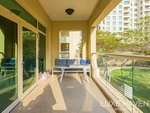 2 bedrooms Apartment in Palm Jumeirah, UAE No. 8255 - apartment in Dubai