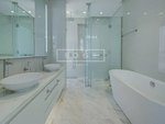 4 bedrooms Villa in Dubai, UAE No. 8337 - Image 19