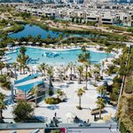 4 bedrooms Villa in Dubai, UAE No. 837 - Image 3