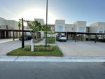 2 bedrooms Villa in Dubai, UAE No. 8425 - Image 24