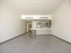 3 bedrooms Apartment in Dubai, UAE No. 8517