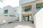 2 bedrooms Villa in Mina Al Arab, UAE No. 8709 - Image 3