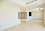 3 bedrooms Villa in Reem, UAE No. 871 - Image 9