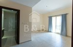 4 bedrooms Villa in Al Hamra Village, UAE No. 8715 - Image 14