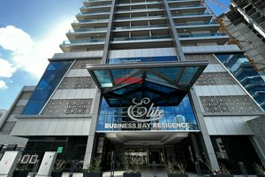 4 bedrooms Apartment in Business Bay, UAE No. 8873