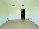 2 bedrooms Villa in Jumeirah Village Triangle, UAE No. 9144 - Image 11