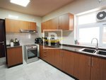 5 bedrooms Villa in Dubai, UAE No. 9341 - Image 7