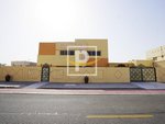 5 bedrooms Villa in Dubai, UAE No. 9341 - Image 15