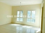 3 bedrooms Villa in Dubai, UAE No. 935 - Image 5