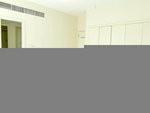 3 bedrooms Villa in Dubai, UAE No. 935 - Image 7