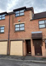 2 bedrooms House in Coleshill, United Kingdom No. 250 - house in United Kingdom