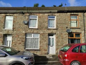 3 bedrooms House in Bridgend, United Kingdom No. 289