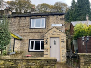 3 bedrooms House in Sowerby Bridge, United Kingdom No. 290