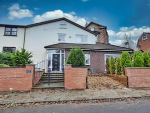 4 bedrooms House in Manchester, United Kingdom No. 318