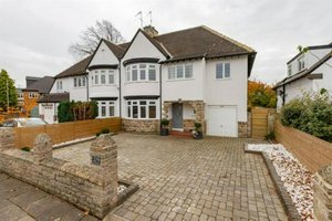 4 bedrooms House in Darlington, United Kingdom No. 336