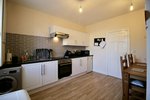2 bedrooms House in Burnley, United Kingdom No. 424 - Image 4