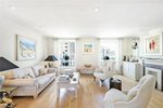 2 bedrooms Apartment in London, United Kingdom No. 729 - apartment in United Kingdom