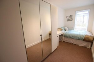 2 bedrooms Apartment in London, United Kingdom No. 768