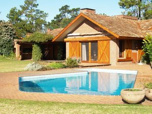4 bedrooms House in Maldonado, Uruguay No. 3220