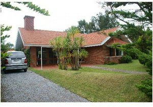 3 bedrooms House in Maldonado, Uruguay No. 3482