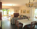 4 bedrooms House in Canelones, Uruguay No. 3965 - house in Uruguay