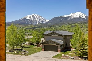 4 bedrooms Commercial property in Silverthorne, USA No. 152