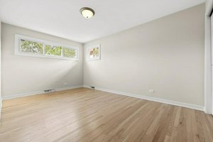 4 bedrooms House in Elmhurst, USA No. 203058