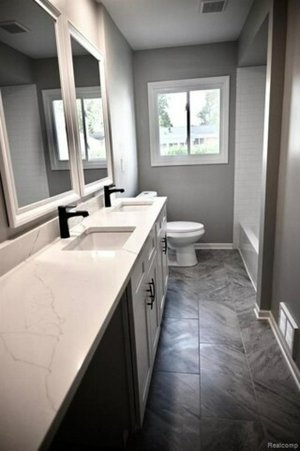 3 bedrooms House in Woodhaven, USA No. 203157