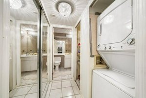 Studio in Edgewater, USA No. 206841