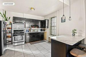 12 bedrooms House in Brooklyn, USA No. 222218