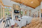 5 bedrooms Commercial property in Breckenridge, USA No. 224 - Image 7