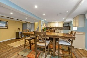 5 bedrooms House in Whitestone, USA No. 236672