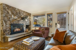 1 bedroom Cafe / restaurant in Vail, USA No. 255