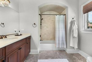 4 bedrooms House in Elmhurst, USA No. 255990