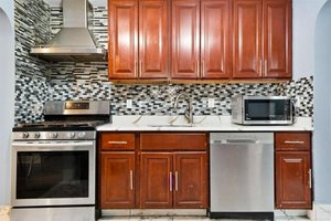 3 bedrooms House in Ozone Park, USA No. 256391