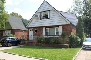 5 bedrooms House in Bayside, USA No. 256888