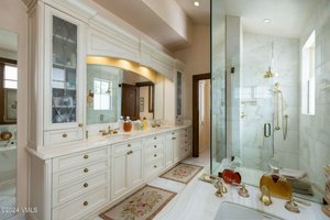 6 bedrooms Commercial property in Vail, USA No. 26