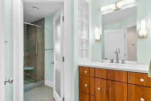 4 bedrooms House in Belmont, USA No. 267062