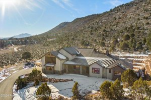 5 bedrooms Commercial property in Glenwood Springs, USA No. 279