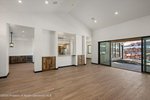 5 bedrooms Commercial property in Glenwood Springs, USA No. 279 - Image 16