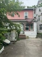 3 bedrooms House in Queens Village, USA No. 286289 - house in USA