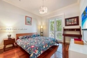 5 bedrooms House in Miami, USA No. 295511