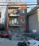 6 bedrooms House in Corona, USA No. 298703 - house in USA