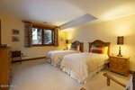 4 bedrooms Commercial property in Edwards, USA No. 303 - Image 12
