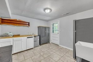 5 bedrooms House in Charleston, USA No. 327542