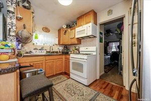 5 bedrooms House in Jamaica, USA No. 332119