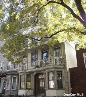 18 bedrooms House in Brooklyn, USA No. 359704