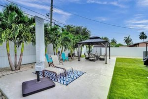 3 bedrooms House in Miami Gardens, USA No. 370559