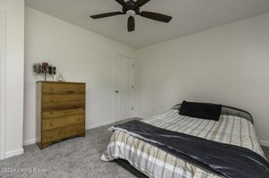 3 bedrooms House in Bardstown, USA No. 370626